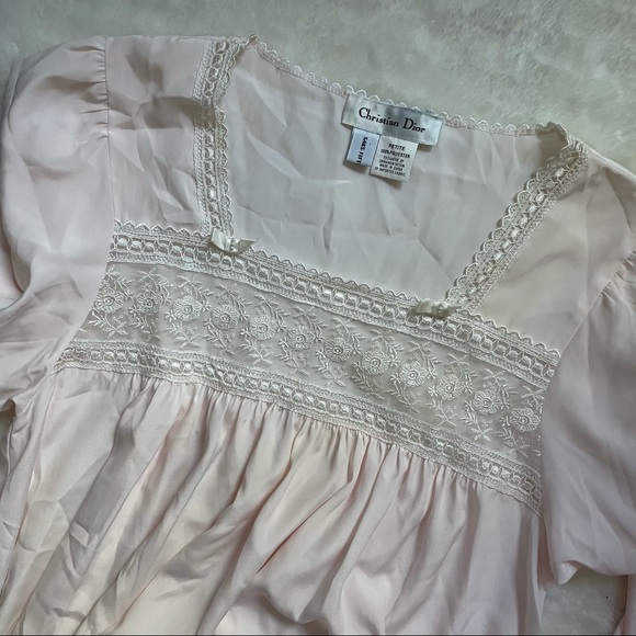 Christian Dior Nightgown - Picture 4 of 4